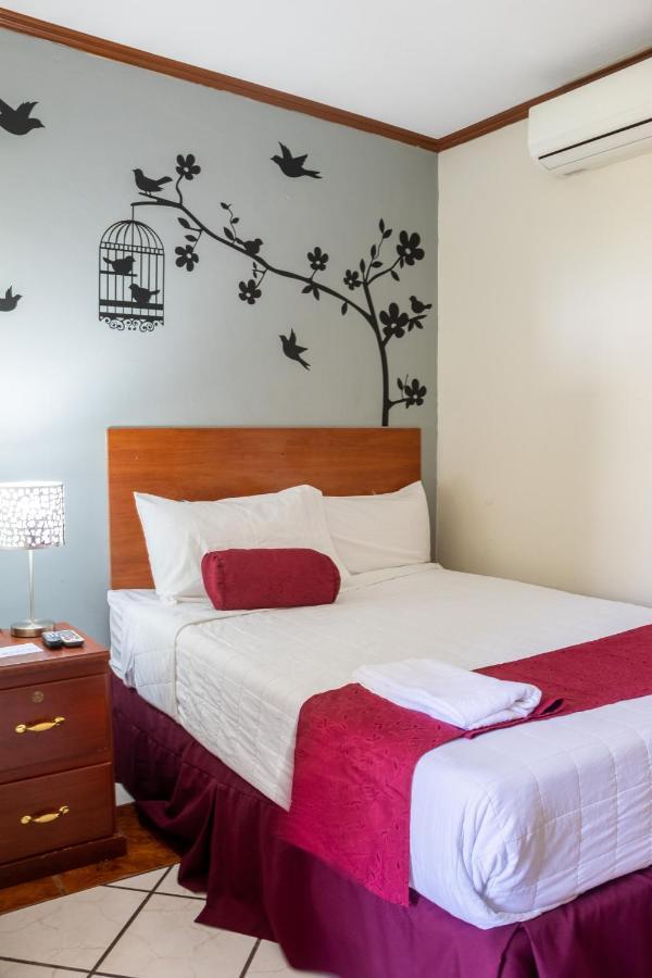 Hotel Fotherhouse サンサルバドル エクステリア 写真