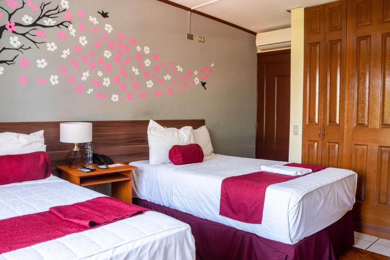 Hotel Fotherhouse サンサルバドル エクステリア 写真