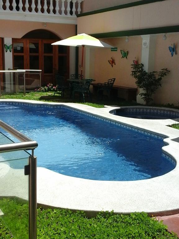 Hotel Fotherhouse サンサルバドル エクステリア 写真